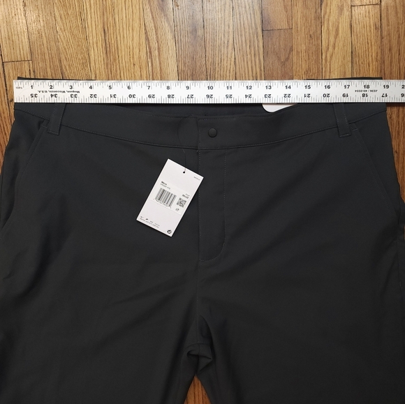 Nike Dri Fit Mens Golf Pants Size 38 × 30 NEW Grey - Picture 3 of 9